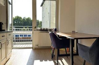 Wohnung kaufen in 67061 Süd, Kapitalanlage - Altbauflair - 3 Zimmer - Ludwigshafen Zentrum