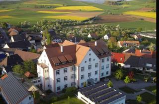 Wohnung mieten in Schloßstraße, 78247 Hilzingen, Wohngemeinschaft - Wohnen im Schloß für Lebens(t)räume im reifen Alter