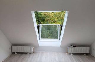 Wohnung mieten in Oskar-Pannen-Straße 34, 45355 Bergeborbeck, Charmantes 1,5-Zimmer Dachgeschoss-Apartment in Bergeborbeck