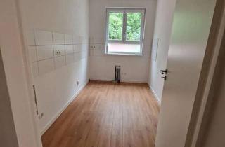 Wohnung mieten in Kisselnallee, 13589 Spandau, Sanierte 2-Zimmer Wohnung mit Terrasse und Fußbodenheizung