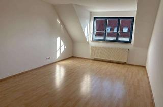 Wohnung mieten in 86368 Gersthofen, Helle 2-Zimmer Dachgeschosswohnung in Gersthofen