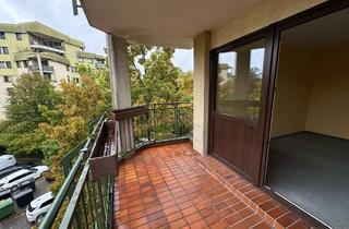 Wohnung mieten in Am Haderner Winkel, 82061 Neuried, (Frisch sanierte) Traumwohnung! 4-Zimmer-Wohnung mit Balkon und "Master-Bedroom"