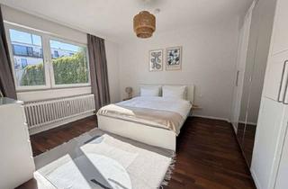Wohnung mieten in Liegnitzer Straße 38, 10999 Kreuzberg, 3-Zimmer Wohnung mit Balkon im 4. OG mit Aufzug in Berlin Kreuzberg, unbefristet, möbliert