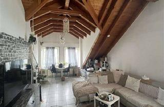 Wohnung mieten in Albert-Einstein-Str. 94, 68766 Hockenheim, Schöne, großzügige 2,5-Zimmer-DG-Wohnung, mit Balkon, ab 01.12.2025 neu zu vermieten