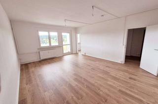 Wohnung mieten in Keplerstraße 17, 08248 Klingenthal, 4-Raum-Wohnung mit Balkon, frisch saniert mit Traum-Ausblick! Jetzt besichtigen!