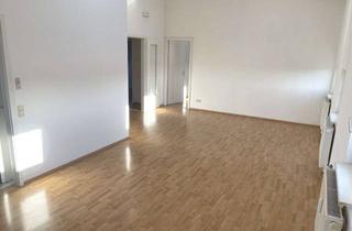 Wohnung mieten in August-Bebel-Straße 131, 15517 Fürstenwalde, Freundliche und helle Wohnung im Turm Dachgeschoss