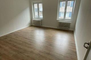 Wohnung mieten in Gladbecker Str. 15, 46236 Bottrop, Sanierte helle 2-Raum-Wohnung, in verkehrsberuhigter Fußgängerzone - mit Aufzug