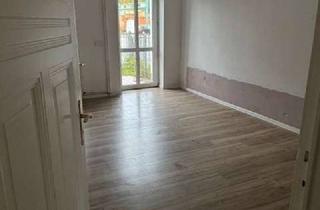 Wohnung mieten in 12623 Mahlsdorf, Gepflegte 3 Raum-Wohnung mit Terrasse und EBK in Berlin-Mahlsdorf (Hellersdorf)