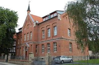Wohnung mieten in Altetopfstr. 22, 06484 Quedlinburg, Großzügige 4 Raumwohnung mit Balkon im Herzen der historischen Altstadt