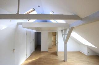 Wohnung mieten in Vogelstraße 10, 39576 Stendal, Klimatisierte Wohnung im Dachgeschoss!