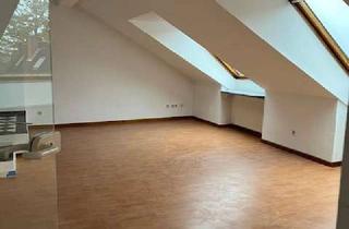 Wohnung mieten in Am Wacholderbusch 16, 45721 Haltern am See, nach Sanierung: 3-Zi.-Dachgeschosswohnung in Haltern am See