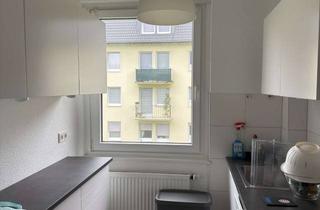 Wohnung mieten in Hardenberger Str. 17, 42549 Velbert, Modernisierte, helle 3,5-Zimmer-Wohnung mit kleinem Balkon