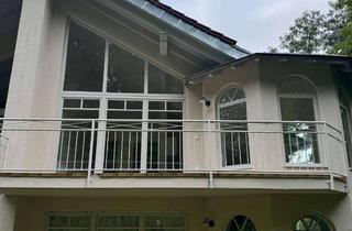 Wohnung mieten in Wohlfahrtsberg 32, 74245 Löwenstein, Hochwertige 2,5-Zimmer-Wohnung im 1. OG in Löwenstein