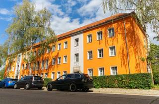 Wohnung mieten in Dr.-M.-Luther-Straße 19, 39218 Schönebeck (Elbe), Schöne 2-Raum Wohnung mit Balkon in ruhiger Lage zu vermieten!