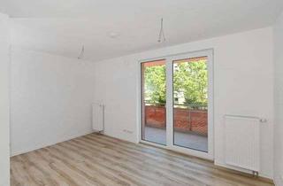 Sozialwohnungen mieten in Adele-Sandrock-Str. 113, 12627 Hellersdorf, Große, schöne 2-Raum-Whg. Adele-Sandrock-Str. 113, 4.OG - Vermietung OHNE WBS!