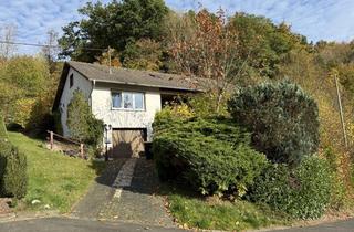 Einfamilienhaus kaufen in 57548 Kirchen, GLÜCKAUF IN KIRCHEN-WEHBACH – Idyllisches teilsaniertes Einfamilienhaus mit eigenem Waldzugang