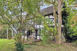 Haus kaufen in 53894 Mechernich, Denkmalschutz: Romantisches Landhaus mit großem Grundstück in Mechernich-Kalenberg