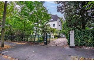 Haus kaufen in 50968 Marienburg, Baupotential in Köln-Marienburg – Baugrundstück zur Fertigstellung oder Neubebauung