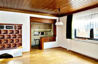 Haus kaufen in 63856 Bessenbach, FREISTEHENDES 2-FAMILIENHAUS MIT GARAGE, CARPORT, HOFRAUM UND GARTEN