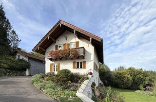 Haus kaufen in 83376 Truchtlaching, Charmantes Landhaus in Truchtlaching