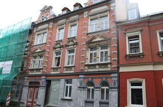 Haus kaufen in 95028 Innenstadt, 6 Wohneinheiten und eine Geschäftsetage in zentralster Lage von Hof