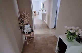 Haus kaufen in 70839 Gerlingen, Modernes 2–3-Familienhaus in Gerlingen-Gehenbühl – Viel Raum für Familie, Investment und Ideen