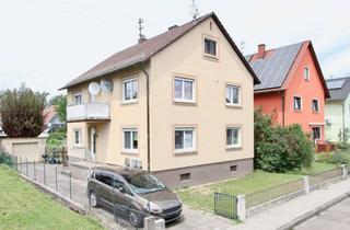 Haus kaufen in 76287 Rheinstetten, Mehrfamilienwohnhaus auf großem Grundstück mit Eigennutzungsoption und Mieteinkünften!