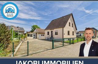 Einfamilienhaus kaufen in Römerweg, 52391 Vettweiß, Freistehendes Einfamilienhaus mit großzügigem Nebengebäude und Grundstück in Vettweiß Gladbach.