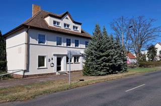 Mehrfamilienhaus kaufen in 15890 Eisenhüttenstadt, Mehrfamilienhaus! Eine lohnenswerte Investition für Leute mit Ideen!
