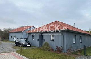 Haus kaufen in 29575 Altenmedingen, Bungalow mit 2 Einheiten und 90 m² Wohnfläche- vollvermietetes Anlageobjekt