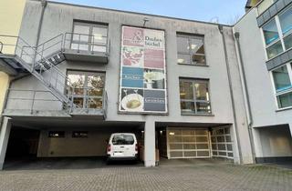 Lager mieten in 51429 Bergisch Gladbach, Gewerbeeinheit mit großzügigem Lager und eigenen Stellplätzen im Zentrum von Bensberg zur individell