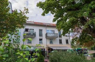 Wohnung kaufen in 82054 Sauerlach, **Heike Borchers Immobilien**Charmante Dachgeschosswohnung mit Südterrasse**im Herzen von Sauerlach*