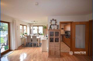 Wohnung kaufen in 88416 Ochsenhausen, Helle 3-Zimmer Erdgeschosswohnung mit Terrasse und zwei Stellplätzen