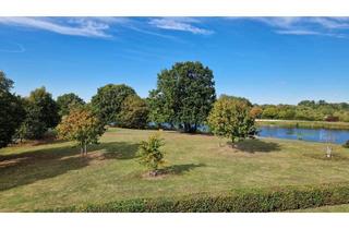 Wohnung kaufen in 28201 Huckelriede, Exklusive Eigentumswohnung mit Wasserblick auf den Werdersee - Bremen Neustadt