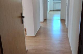 Wohnung mieten in Berliner Straße 10, 65719 Hofheim am Taunus, Helle 4,5-Zimmer Wohnung mit Balkon im 2. OG in Hofheim am Taunus