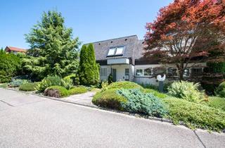 Einfamilienhaus kaufen in Steggelenbuck 18, 79761 Waldshut-Tiengen, Großzügiges Einfamilienhaus mit Einliegerwohnung, Pool und traumhaftem Garten in WT-Gurtweil