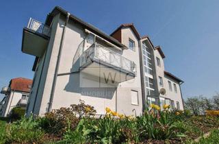 Wohnung mieten in Grimmaische Straße 32, 04680 Colditz, 3-Zimmer-Dachgeschosswohnung mit Balkon und Tageslichtbad in Colditz