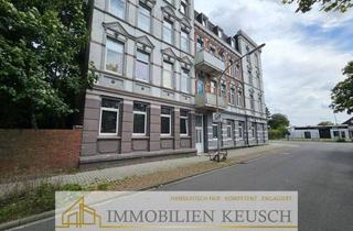 Gewerbeimmobilie kaufen in 26382 Wilhelmshaven, TOPpreis 2 für 1 !!! 2 Zi.-Wohnung & große Gewerbefläche in zentraler Lage - jetzt zugreifen.