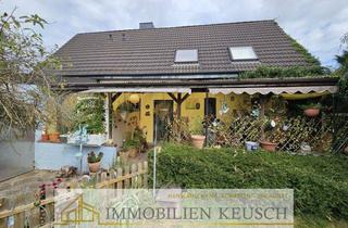 Haus kaufen in 27321 Thedinghausen, 2-Familienhaus in zentraler Lage – 2 Eingänge, Garage & Stellplätze