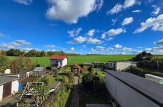 Haus kaufen in 01796 Pirna, Pirna - Wohnidyll mit Ausbaureserve und unverbauten Blick ins Grüne wartet in Pirna-Copitz auf Sie!
