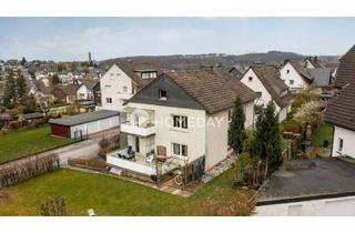 Haus kaufen in 59581 Warstein, Warstein - Gepflegtes Ein-Zweifamilienhaus mit Ausbaureserve in ruhiger Lage