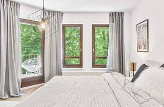 Wohnung kaufen in 71642 Ludwigsburg, Ludwigsburg - Einzigartige, frisch sanierte Wohnung mit wunderschönem Blick auf den Neckar