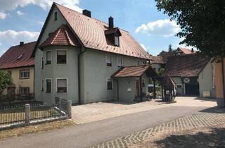 Einfamilienhaus kaufen in 91592 Buch am Wald, Buch am Wald - Einfamilienhaus mit Scheune und vielen Nutzungsmöglichkeiten