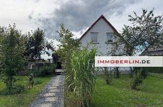 Einfamilienhaus kaufen in 16230 Britz, Mehrfamilienhaus, Wohnhaus in Britz