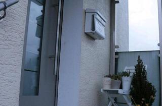 Doppelhaushälfte kaufen in 32791 Lage, Lage - Doppelhaushälfte Haus Garage Keller Balkon