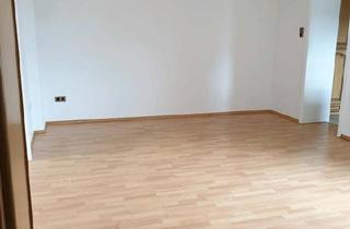 Wohnung kaufen in 66740 Saarlouis, Saarlouis - Wohnhaus 1. Etage provisionsfrei