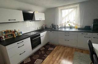 Wohnung kaufen in 86470 Thannhausen, Thannhausen - 2 Zimmer-Dachgeschosswohnung mit Einbauküche, Keller