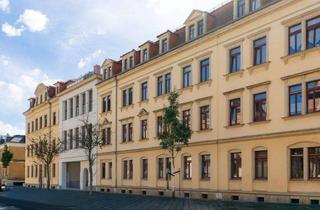 Wohnung kaufen in 01129 Dresden, Dresden - Hochwertig saniert, vermietungssicher, Investment für Kenner: Zwei 2-Raum-ETW im DG!