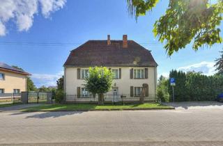 Villa kaufen in 14641 Nauen, Nauen - Großzügiges Mehrfamilienhaus mit Geschichte, 3 Wohnungen und großem Garten