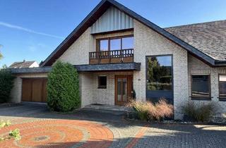 Einfamilienhaus kaufen in 32584 Löhne, Löhne - Wohnen mit Stil, Komfort und Lebensfreude - großzügiges Einfamilienhaus in Löhne-Ort